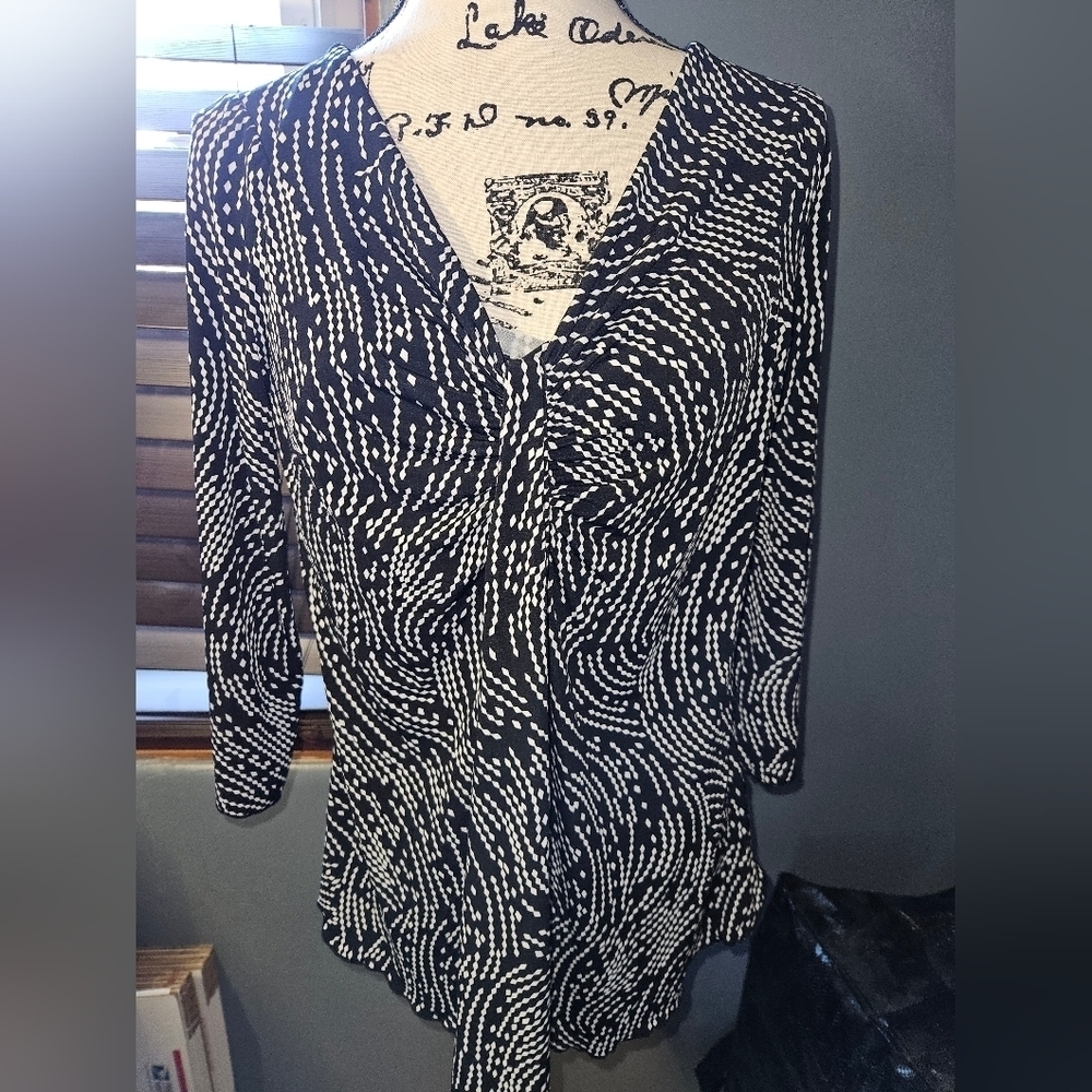 Nine West Womans 3/4 Sleeve Black/White Blouse Size L